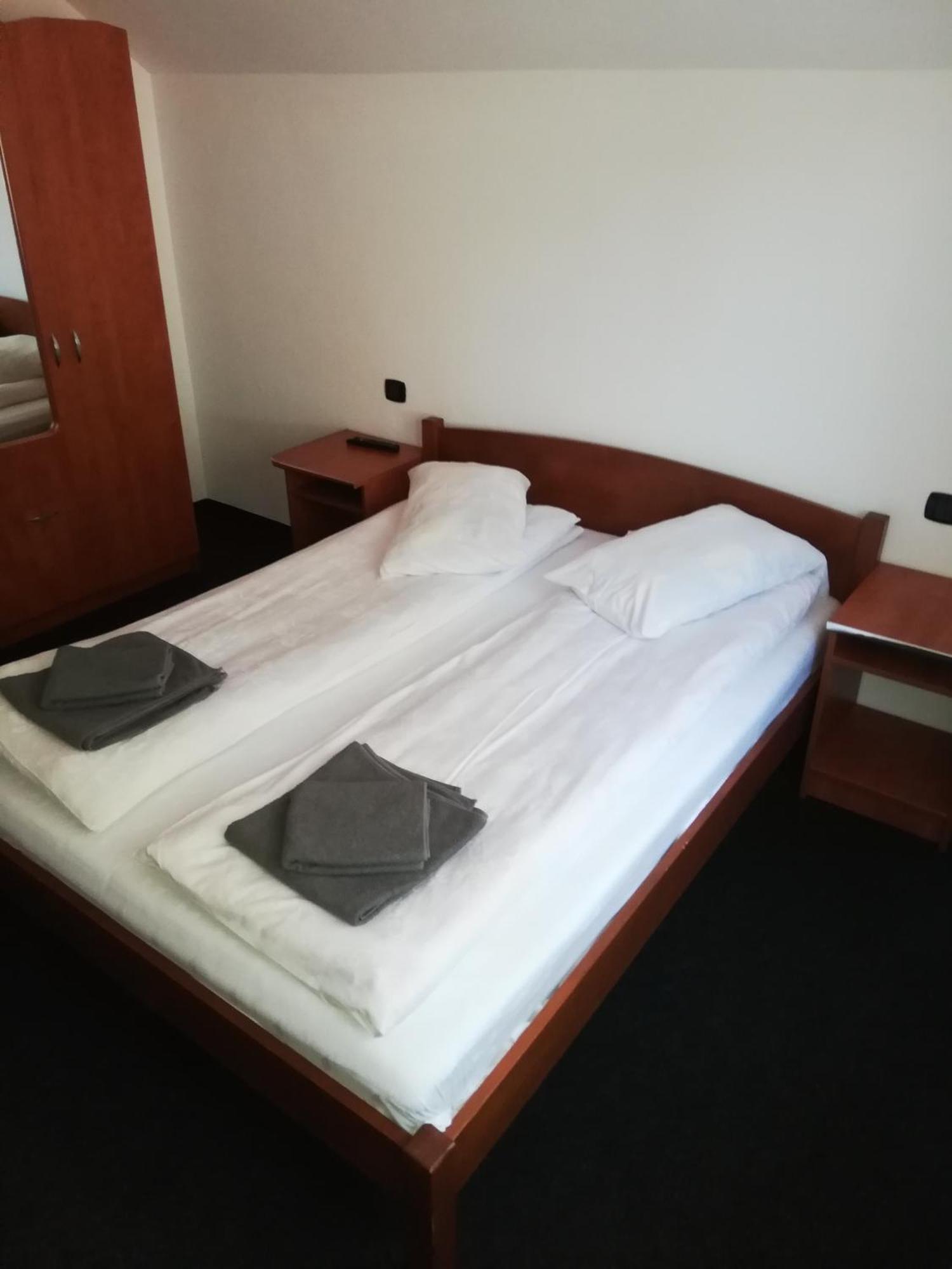 Cabana Cascada Cailor Hotel Borşa Værelse billede